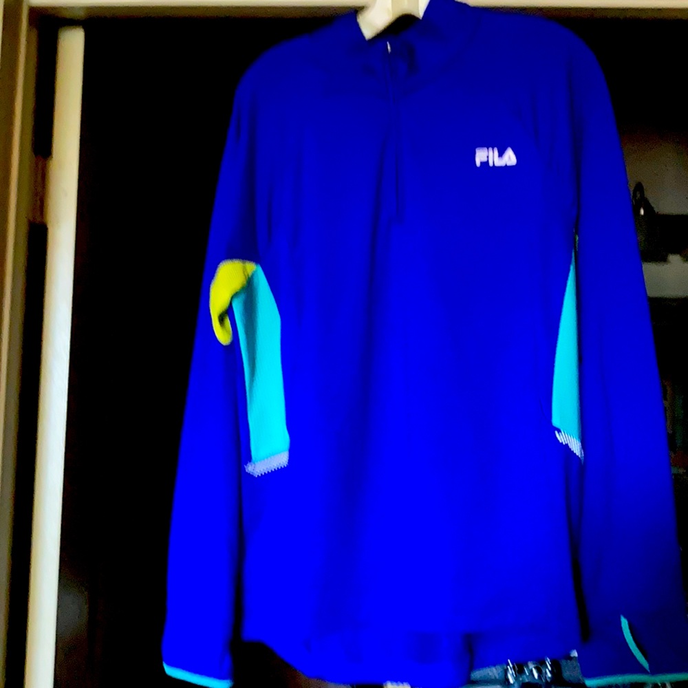 Pullover top